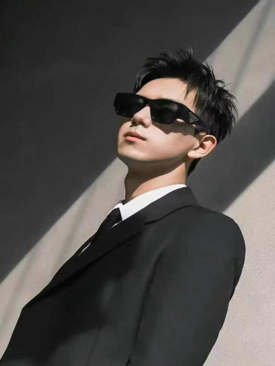 Picture of Prada Sunglasses _SKUfw77121459fw
